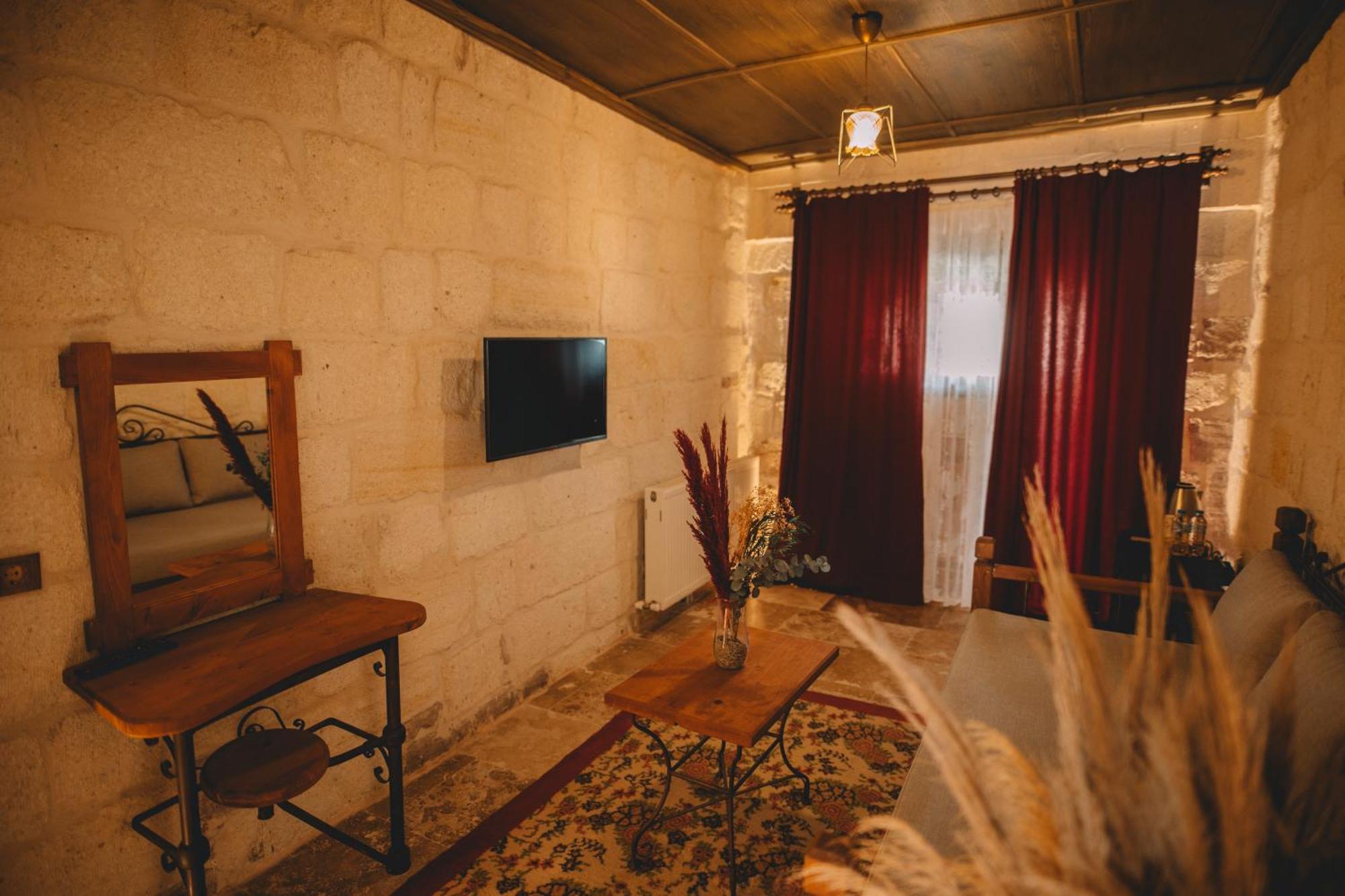 Bed and Breakfast Cavusin Cave House-Cappadocia Göreme Exteriér fotografie